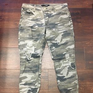 Express Camo Print Leggings